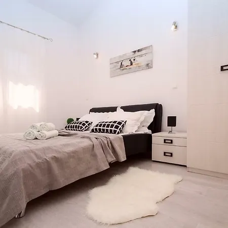 Ana - 3 Bedroom With Private Pool And Unspoiled Natural Environment Villa